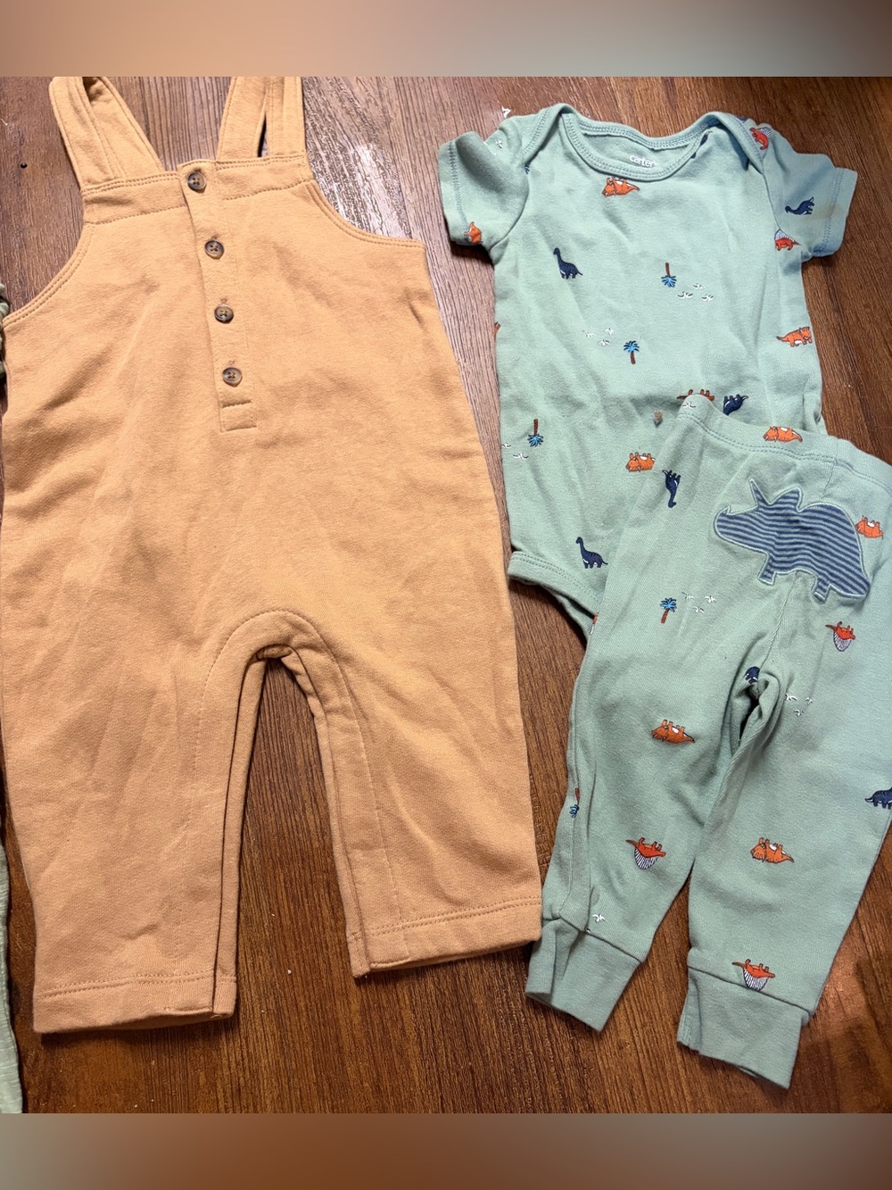 Three Outfits - Picture 3 of 6